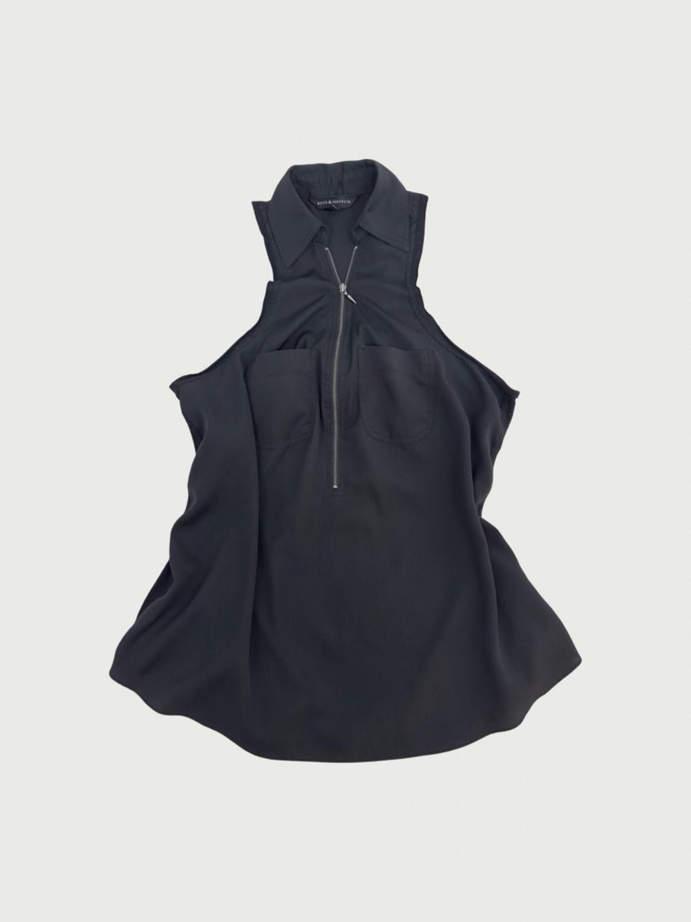 Rock and Republic Collared Tank